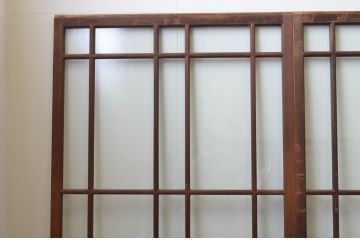 アンティーク建具　大正ロマン　ノスタルジックな雰囲気を演出する両面面取り加工の幅狭ガラス戸3枚セット(引き戸)(R-066738)