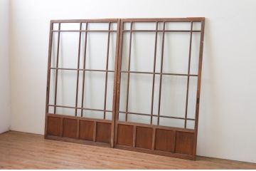 アンティーク建具　レトロな雰囲気が魅力の幅広ガラス戸2枚セット(引き戸)(R-066752)
