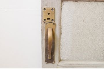 アンティーク建具　ペイント仕上げ限定　大正ロマン　古い洋館で使われいた背の高いドア1枚(扉、ガラスドア)(R-066756)