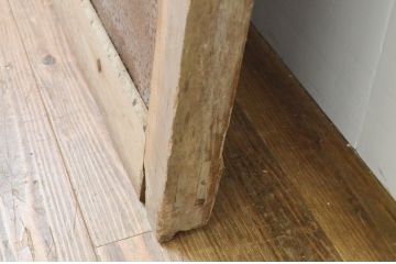 アンティーク建具　重厚で味わい深い鉄板張りの蔵戸1枚(鉄扉、玄関戸、引き戸)(R-066766)