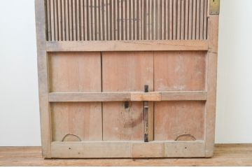 アンティーク建具　どこか懐かしい雰囲気の格子蔵戸1枚(格子戸、引き戸、玄関戸)(R-066768)