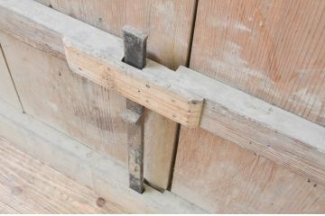 アンティーク建具　どこか懐かしい雰囲気の格子蔵戸1枚(格子戸、引き戸、玄関戸)(R-066768)