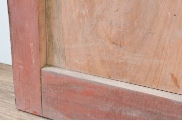 アンティーク建具　細やかな意匠が施された金具が魅力的な総欅(ケヤキ)材の幅狭蔵戸1枚(玄関戸、引き戸)(R-066769)