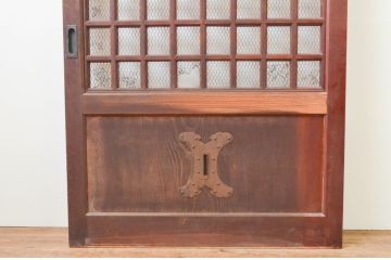 アンティーク建具　上手物!!上質な造りで深みある色合いが魅力的な総欅(ケヤキ)材のマス目(升目)格子蔵戸1枚(きつね格子、狐格子、格子戸、引き戸、玄関戸)(R-066770)