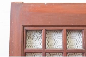 アンティーク建具　上手物!!上質な造りで深みある色合いが魅力的な総欅(ケヤキ)材のマス目(升目)格子蔵戸1枚(きつね格子、狐格子、格子戸、引き戸、玄関戸)(R-066770)