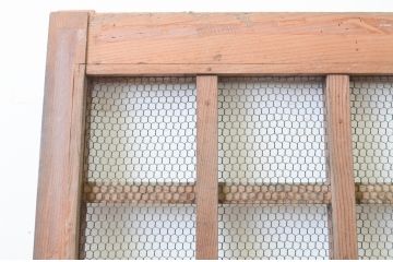 アンティーク建具　総欅(ケヤキ)材　腰板玉杢　落ち着いた和の雰囲気におすすめ!マス目(升目)の格子蔵戸1枚(きつね格子、狐格子、格子戸、引き戸、玄関戸)(R-066772)