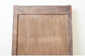 アンティーク建具　シンプルな佇まいで取り入れやすい幅狭蔵戸1枚(玄関戸、引き戸)(R-066777)