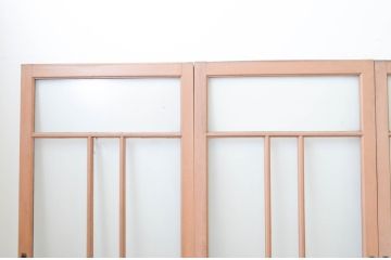 アンティーク建具　ペイント仕上げ限定　上質な空間づくりにおすすめ!古いナラ材の店舗用ガラス戸4枚セット(引き戸)(R-066785)