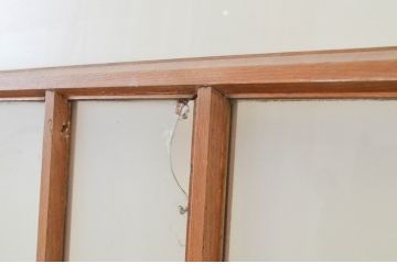 アンティーク建具　ペイント仕上げ限定　上質な空間づくりにおすすめ!古いナラ材の店舗用ガラス戸4枚セット(引き戸)(R-066785)
