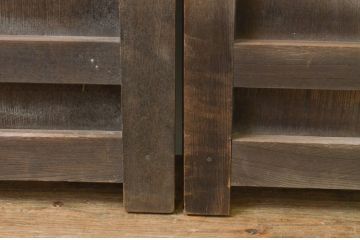アンティーク建具　高級品!!　総欅(ケヤキ)材　一枚板　経年により深みを増した木色が趣ある門扉1対(2枚セット、木製扉、蔵戸、玄関戸)(R-066787)
