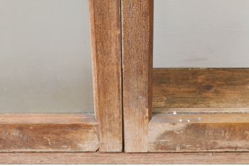 アンティーク建具　ペイント仕上げ限定　大正ロマン　ひし形のデザインが魅力的なガラス窓2枚セット(ガラス戸、引き戸)(R-066788)
