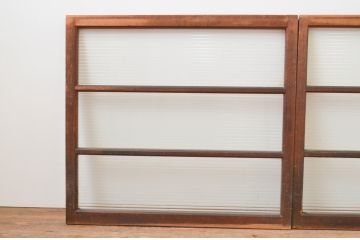 アンティーク建具　モールガラス入り　シンプルなデザインでお部屋に合わせやすいガラス窓2枚セット(ガラス戸、引き戸)(R-066789)