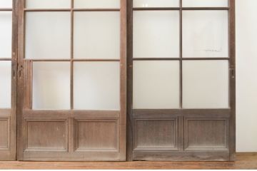 アンティーク建具　レトロな雰囲気を醸し出すガラス戸4枚セット(引き戸)(R-066791)