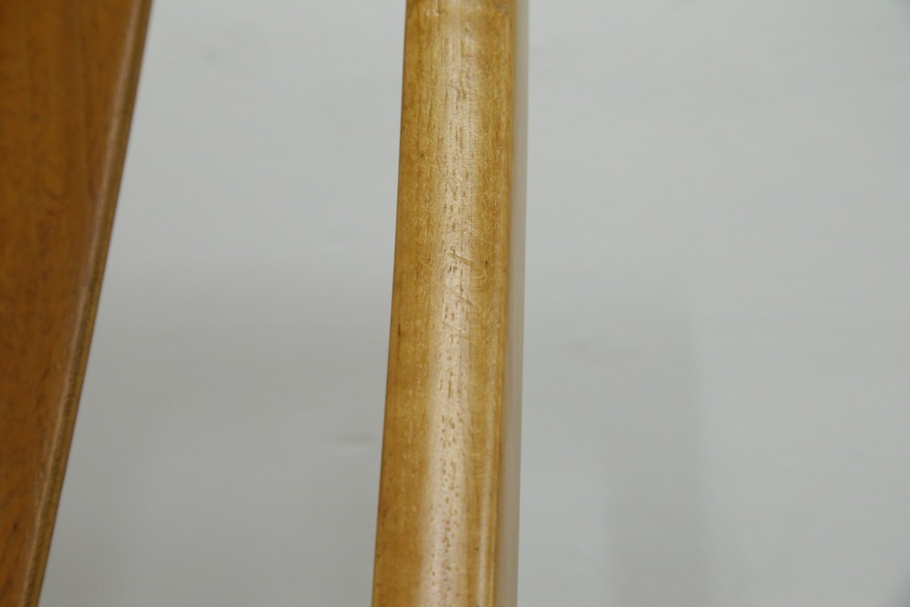 中古　美品　DREXEL HERITAGE(ドレクセルヘリテイジ)　北欧テイストのお部屋におすすめ!!洗練されたモダンデザインが美しいダイニングチェア2脚セット　(R-066802)