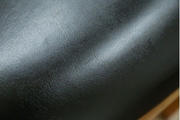 中古　美品　DREXEL HERITAGE(ドレクセルヘリテイジ)　北欧テイストのお部屋におすすめ!!洗練されたモダンデザインが美しいダイニングチェア2脚セット　(R-066802)