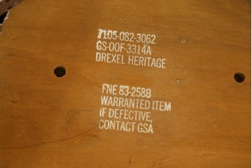 中古　美品　DREXEL HERITAGE(ドレクセルヘリテイジ)　北欧テイストのお部屋におすすめ!!洗練されたモダンデザインが美しいダイニングチェア2脚セット　(R-066802)