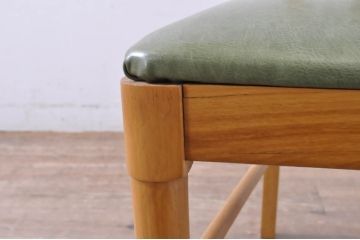 中古　美品　DREXEL HERITAGE(ドレクセルヘリテイジ)　北欧テイストのお部屋におすすめ!!洗練されたモダンデザインが美しいダイニングチェア2脚セット(椅子、イス)(R-066803)