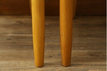中古　美品　DREXEL HERITAGE(ドレクセルヘリテイジ)　北欧テイストのお部屋におすすめ!!洗練されたモダンデザインが美しいダイニングチェア2脚セット　(R-066803)
