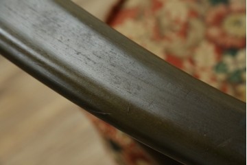 イギリスビンテージ　ERCOL(アーコール)　クラシカルな佇まいが魅力のクッション付きロッキングチェア　(R-066805)