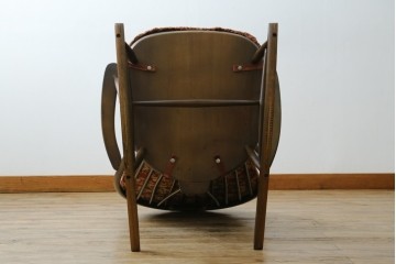 イギリスビンテージ　ERCOL(アーコール)　クラシカルな佇まいが魅力のクッション付きロッキングチェア　(R-066805)