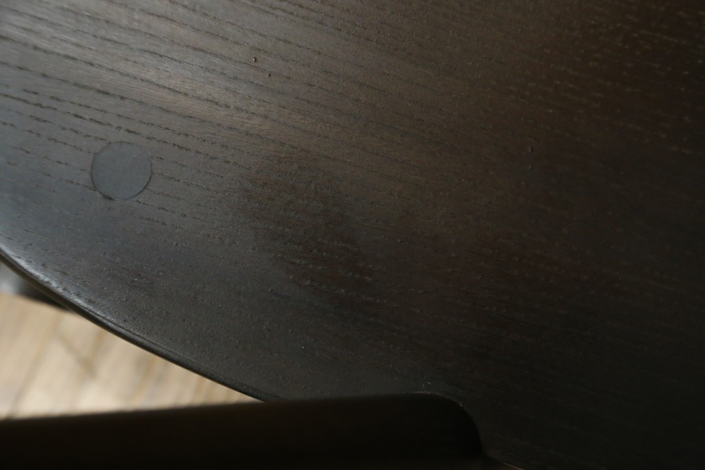 イギリスビンテージ　ERCOL(アーコール)　クラシカルな佇まいが魅力のクッション付きロッキングチェア　(R-066805)