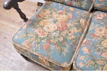イギリスビンテージ　ERCOL(アーコール)　Old Colonial(オールドコロニアル)　シックな英国カントリースタイルのお部屋におすすめな3人掛けソファ(アームソファ、三人掛けソファ、トリプルソファ、ヴィンテージ、北欧)(R-066806)