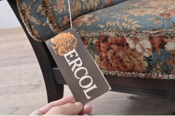イギリスビンテージ　ERCOL(アーコール)　Old Colonial(オールドコロニアル)　シックな英国カントリースタイルのお部屋におすすめな3人掛けソファ(アームソファ、三人掛けソファ、トリプルソファ、ヴィンテージ、北欧)(R-066806)