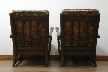 イギリスビンテージ　ERCOL(アーコール)　Old Colonial(オールドコロニアル)　シックな英国カントリースタイルのお部屋におすすめなイージーチェア2脚セット(アームソファ、1人掛けソファ、一人掛けソファ、北欧、ヴィンテージ)(R-066807)