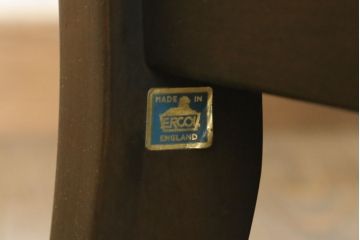 イギリスビンテージ　ERCOL(アーコール)　Old Colonial(オールドコロニアル)　シックな英国カントリースタイルのお部屋におすすめなイージーチェア2脚セット(アームソファ、1人掛けソファ、一人掛けソファ、北欧、ヴィンテージ)(R-066807)
