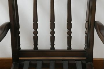 イギリスビンテージ　ERCOL(アーコール)　Old Colonial(オールドコロニアル)　シックな英国カントリースタイルのお部屋におすすめなイージーチェア2脚セット(アームソファ、1人掛けソファ、一人掛けソファ、北欧、ヴィンテージ)(R-066807)