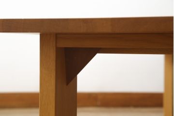 中古　日進木工(nissin)　WHITE WOOD(ホワイトウッド)　ナラ材とウォールナット材の組み合わせが美しいローテーブル(リビングテーブル、センターテーブル、座卓)(R-066814)