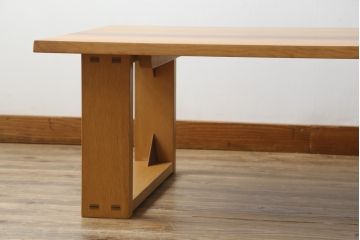 中古　日進木工(nissin)　WHITE WOOD(ホワイトウッド)　ナラ材とウォールナット材の組み合わせが美しいローテーブル(リビングテーブル、センターテーブル、座卓)(R-066814)