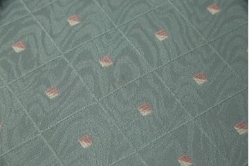 中古　美品　DREXEL HERITAGE(ドレクセルヘリテイジ)　シンプルな柄の上品な1人掛けソファ+オットマンのセット(1人掛けソファ、アームチェア、スツール)(R-066818)