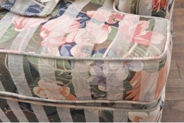 中古　美品!!　DREXEL HERITAGE(ドレクセルヘリテイジ)　クラシカルな佇まいの1人掛けソファ+オットマンのセット(一人掛け、1P、アームソファ、アームチェア、フットスツール)(R-066820)