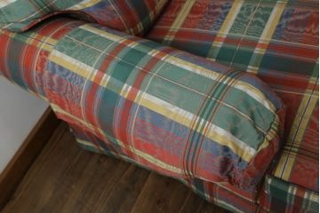 中古　アメリカ輸入モデル　DREXEL HERITAGE(ドレクセルヘリテイジ)　アメリカンクラシックなチェック柄が目を引く3人掛けソファ(三人掛けソファ、3P、トリプルソファ、アームソファ)(R-066821)