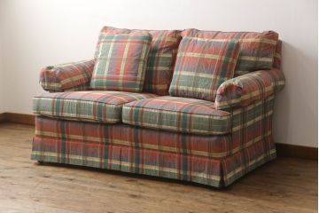 中古　アメリカ輸入モデル　DREXEL HERITAGE(ドレクセルヘリテイジ)　アメリカンクラシックなチェック柄が目を引く2人掛けソファ(ラブソファ、二人掛けソファ、2P、アームソファ)(R-066822)