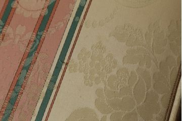 中古　美品　DREXEL HERITAGE(ドレクセルヘリテイジ)　エレガントな佇まいが魅力の2.5人掛けソファ(2Pソファ、2人掛けソファ、二人掛け、3人掛けソファ、三人掛け、3P)(R-066823)