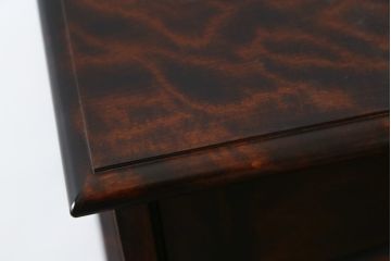 中古　美品　神居民芸　クラシカルな佇まいが魅力のライティングビューロー(簿記机、ワークデスク、在宅用、在宅ワーク用、引き出し、収納棚、戸棚)(R-066826)