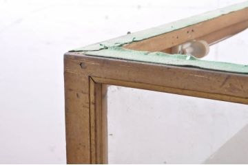 和製ビンテージ　ナラ(楢)材　シンプルなデザインが取り入れやすい木枠のガラスケース(Gケース、カウンターショーケース、ディスプレイケース、コレクションケース、キャビネット、飾り棚、陳列棚、店舗什器、ヴィンテージ)(R-066829)
