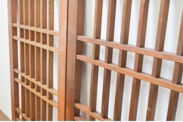 ビンテージ建具　ガラス無し　和の空間に取り入れやすい格子戸窓4枚セット(引き戸、ヴィンテージ)(R-066850)
