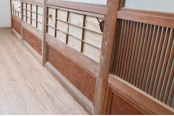 アンティーク建具　和の風情が感じられる裏障子付き格子戸4枚セット(障子戸、引き戸、ガラス帯戸)(R‐066588)