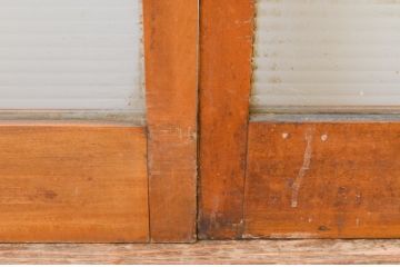 アンティーク建具　昭和レトロ　モールガラス入り　シンプルなデザインのレトロガラス戸4枚セット(引き戸)(R-066857)