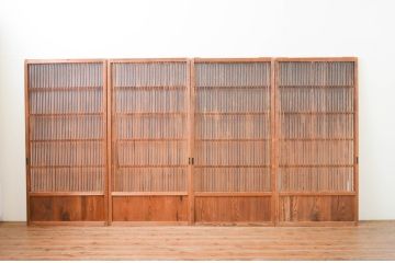 アンティーク建具　落ち着いた雰囲気を演出する格子戸4枚セット(引き戸)(R-066858)