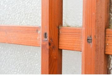 アンティーク建具　和の空間作りにお勧めな格子入りガラス戸2枚セット(引き戸、格子戸)(R-066861)