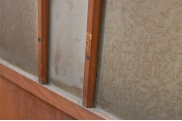 アンティーク建具　大正ロマン　ガラスにおしゃれな模様が入った組子入り幅狭ガラス戸3枚セット(引き戸)(R-066862)