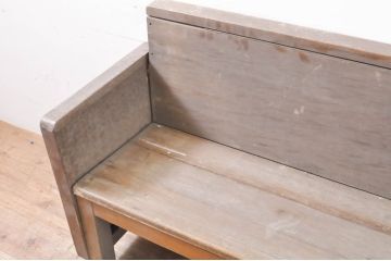 和製アンティーク　レトロな佇まいが魅力の木製ベンチ(長椅子、長イス、板座チェア、2人掛け、3人掛け)(R-066872)