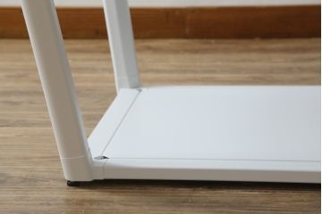 中古　短期展示品　極美品　コクヨ(KOKUYO)　リージョン(Region)　ボックス脚 円形テーブル(LT-RGC12M)　グレインドホワイト　シンプルですっきりとした佇まいが魅力のミーティングテーブル(オフィスデスク、会議テーブル、ラウンドテーブル、丸テーブル、ワークデスク)(定価約15万9千円)(R-066885)