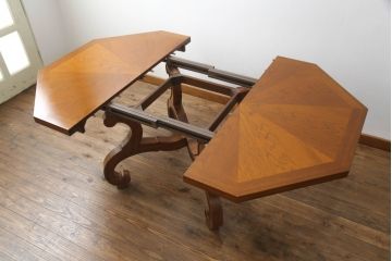 中古　DREXEL HERITAGE(ドレクセルヘリテイジ)　ESPERANTO(エスペラント)　八角形天板がお洒落なエクステンションテーブル(ダイニングテーブル、食卓、4人掛け、6人掛け、ドローリーフテーブル、オクタゴンテーブル、拡張式テーブル)(R-066887)