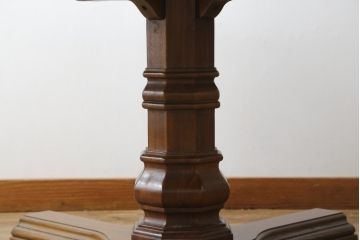 中古　DREXEL HERITAGE(ドレクセルヘリテイジ)　Grand Villa(グランドヴィラ)　上品なデザインのエクステンションテーブル(ダイニングテーブル、拡張式テーブル、食卓、2人掛け、4人掛け、6人掛け)(定価約60万円)(R-066888)