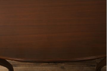 和製ビンテージ　オールドカリモク(karimoku)　domani(ドマーニ)　LouisXV(ルイXV)シリーズ　小振りなサイズが使いやすい!!ロココ調の優美なデザインが魅力のダイニングテーブル(2人掛け、4人掛け、食卓、オーバル型、ヴィンテージ)(定価約50万円)(R-066890)